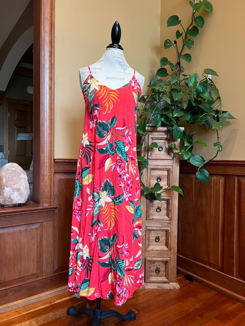 Old Navy Tropical Red Floral Maxi Dress Women’s Small